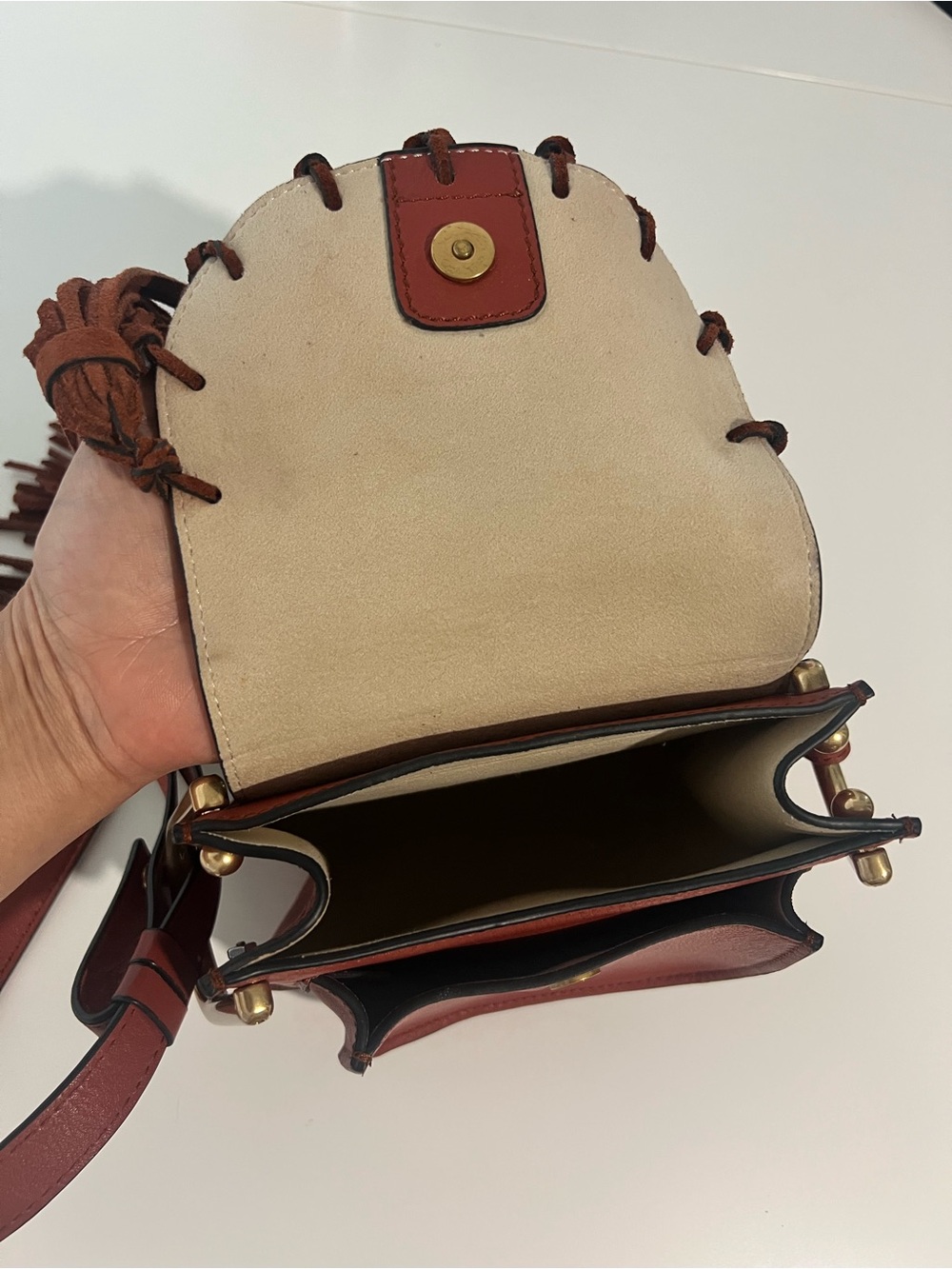 ✨🤎 Chloé Hudson Mini Fringe Tassel Crossbody Bag Burgundy Leather & Suede Boho - Picture 7 of 11
